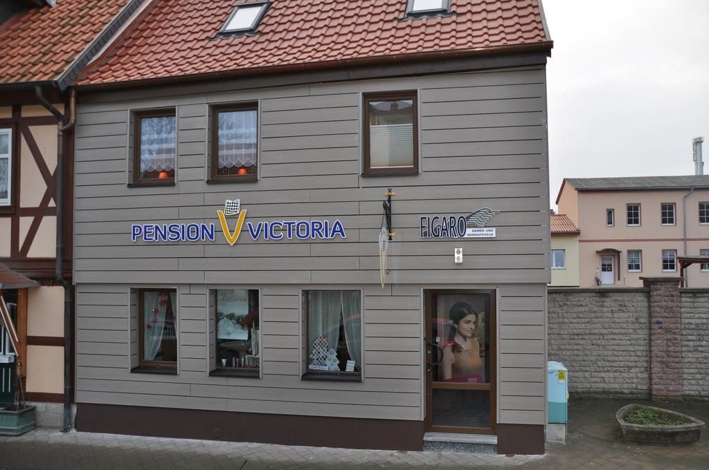 Pension Victoria Halberstadt Buitenkant foto