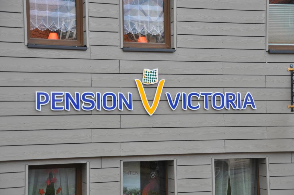 Pension Victoria Halberstadt Buitenkant foto